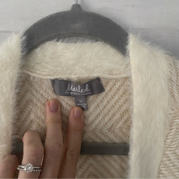 MARLED aztec fluffy eyelash cardigan sweater medium - Picture 3 of 5